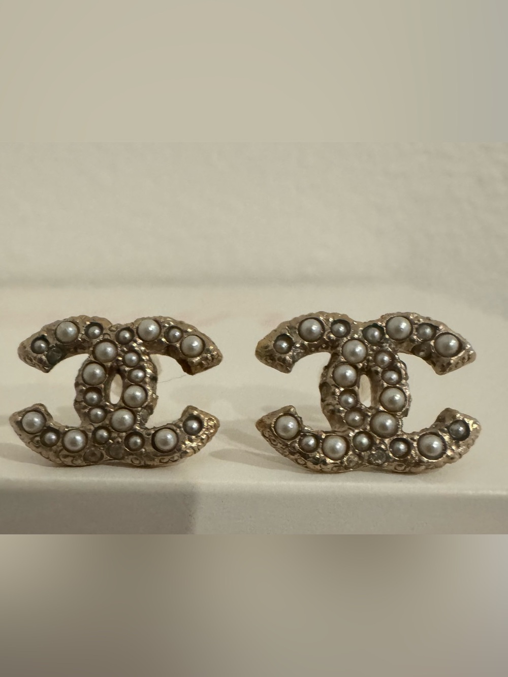 Authentic Chanel CC Pearl Crystal Gold Tone Stud Earrings